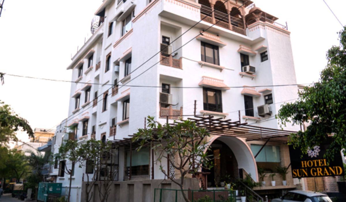 Read more about the article Finding the Perfect Agra Hotel Near by Taj Mahal – My Experience